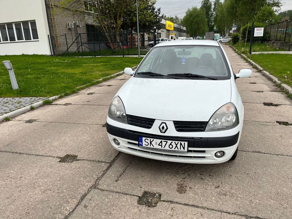 Renault clio lift