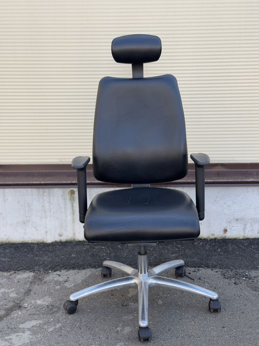 Кресло руководителя Leyform DD Dinamica