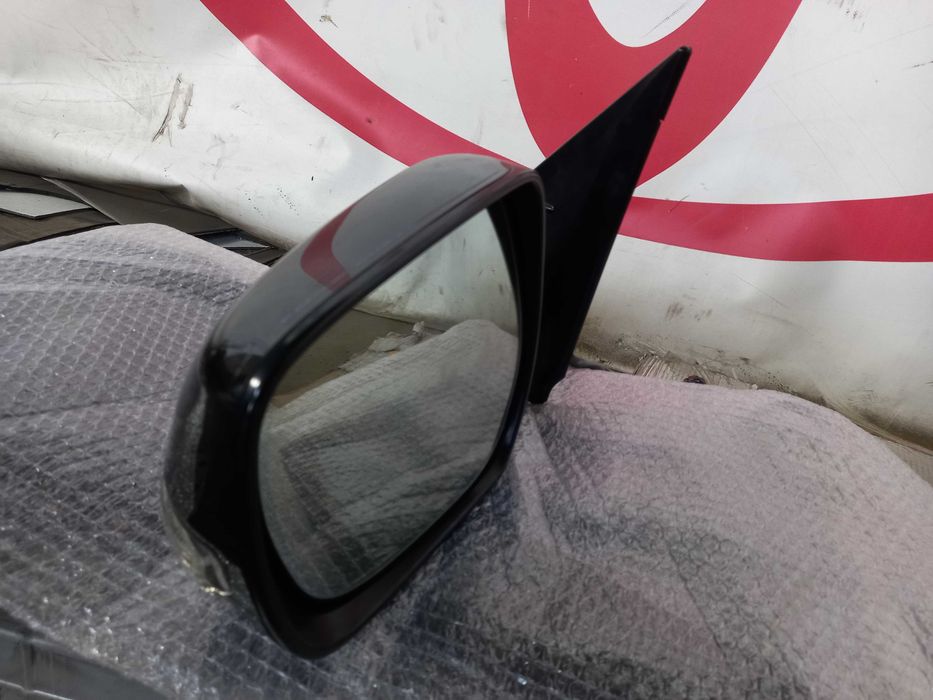 Левое зеркало Toyota Land Cruiser 200 2014 год.