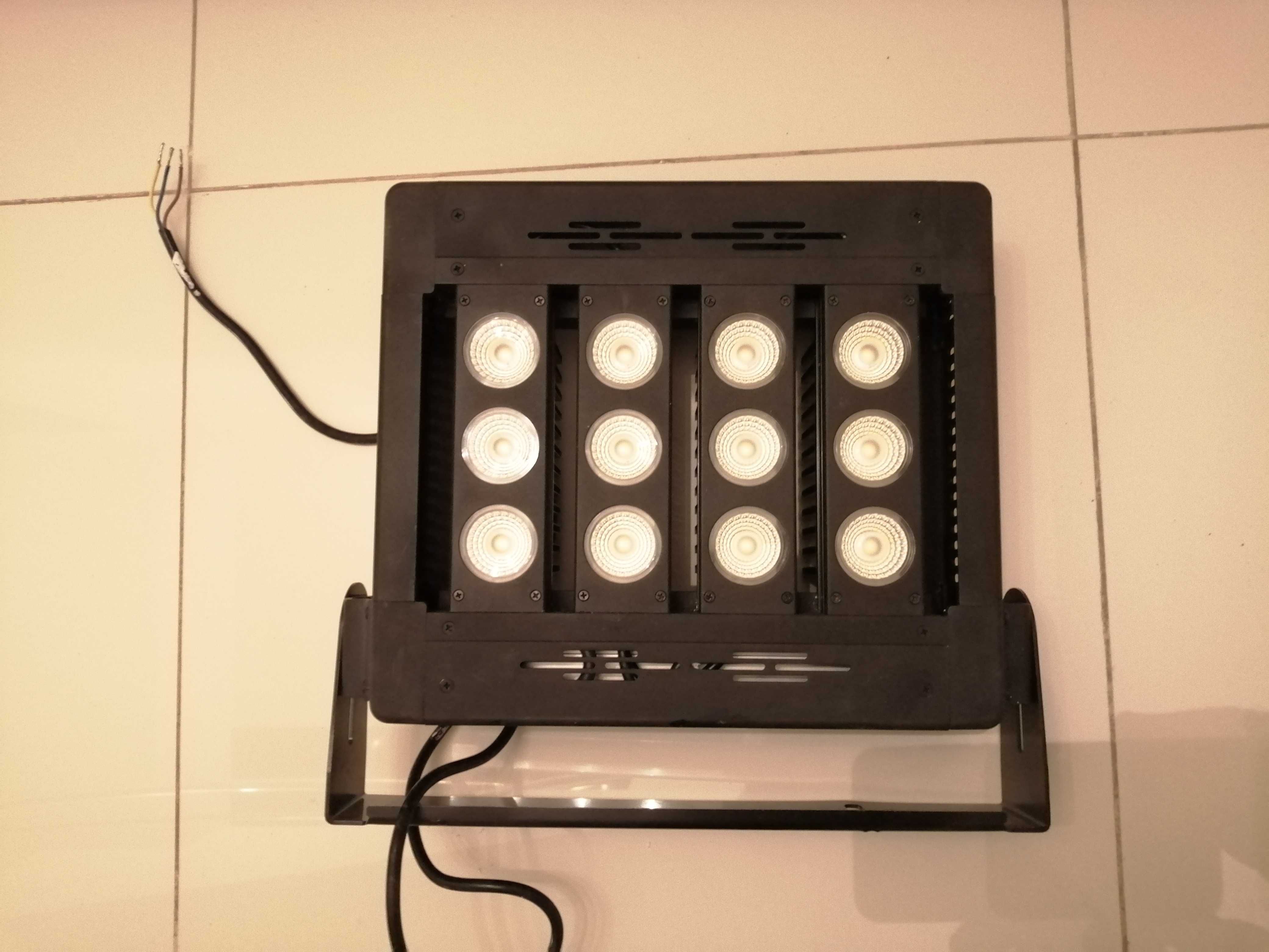 LED прожектор уличный 120W IP67