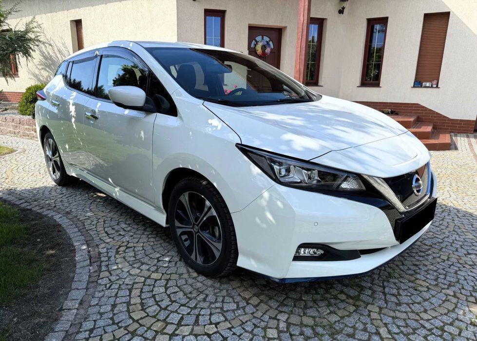 2020 Nissan Leaf 62 kWh e+ Tekna