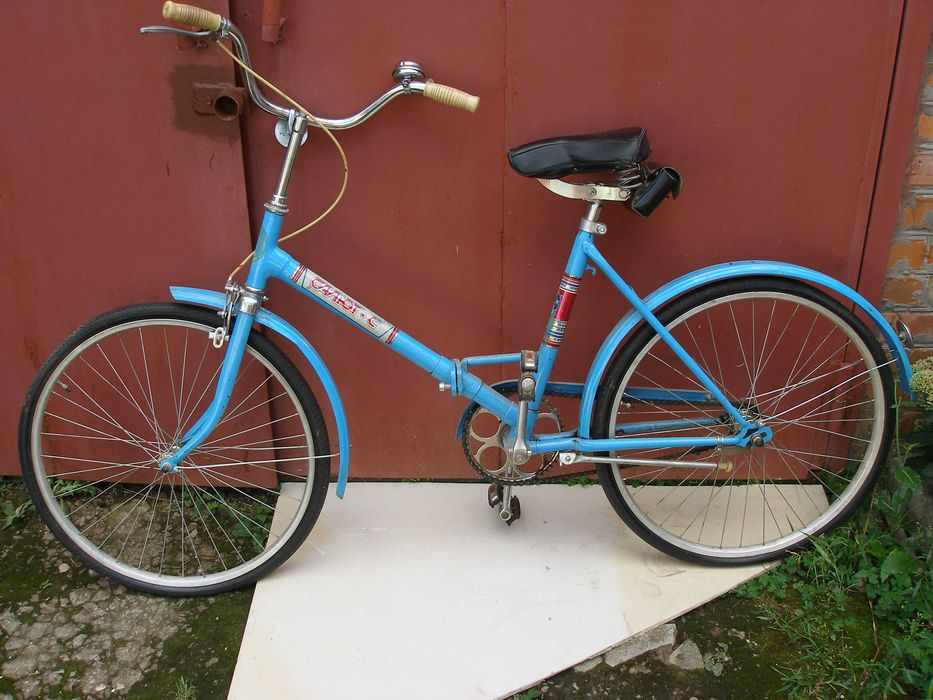 раскладной  велосипед салют ,чугунные гантели 3 кг