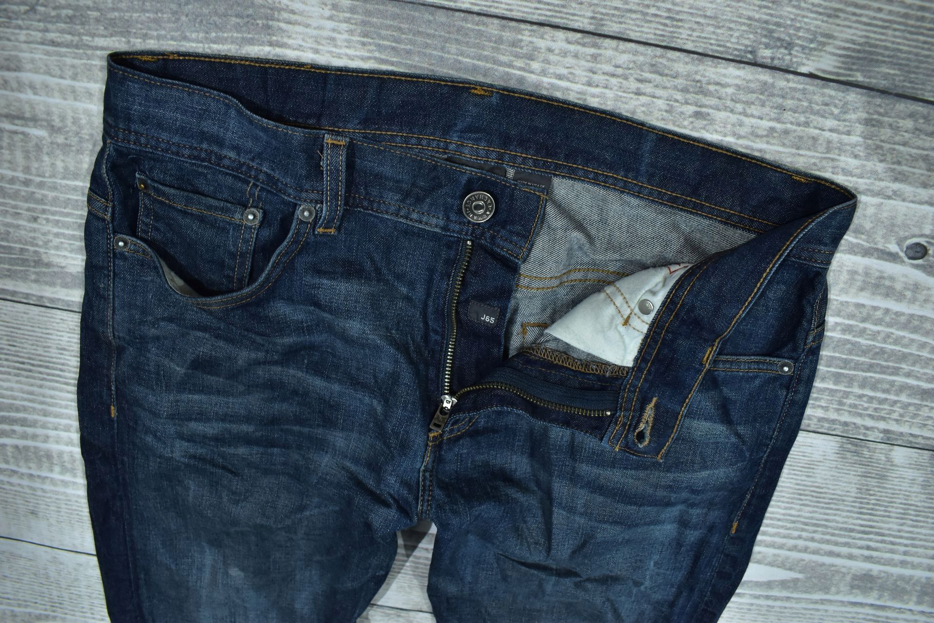 ARMANI Relaxed Straight Spodnie Jeansy Męskie / 32