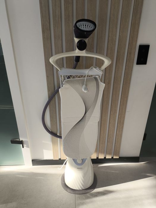 Profesjonalna parownica do ubrań Philips Comfort Touch