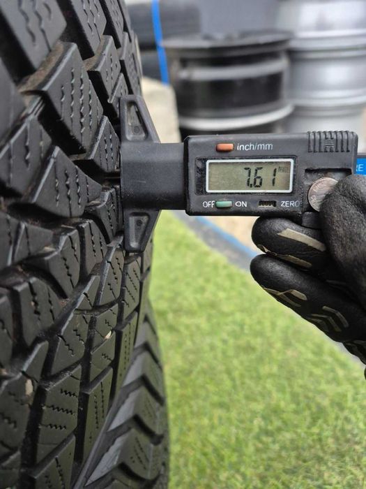 Шини Зимові 225 55 17 Kumho