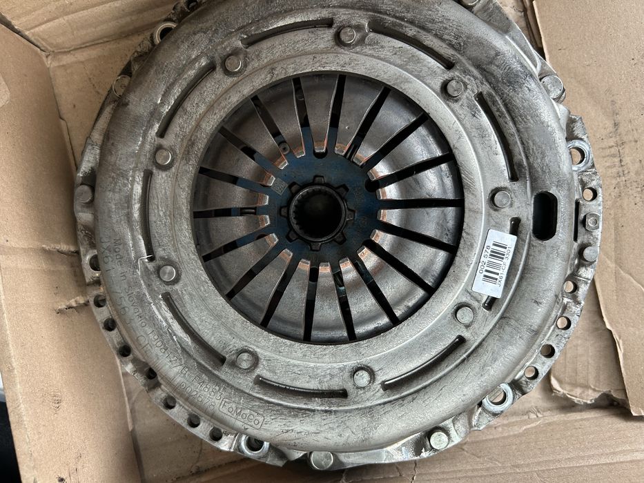 Комплект счепленння та вижимний