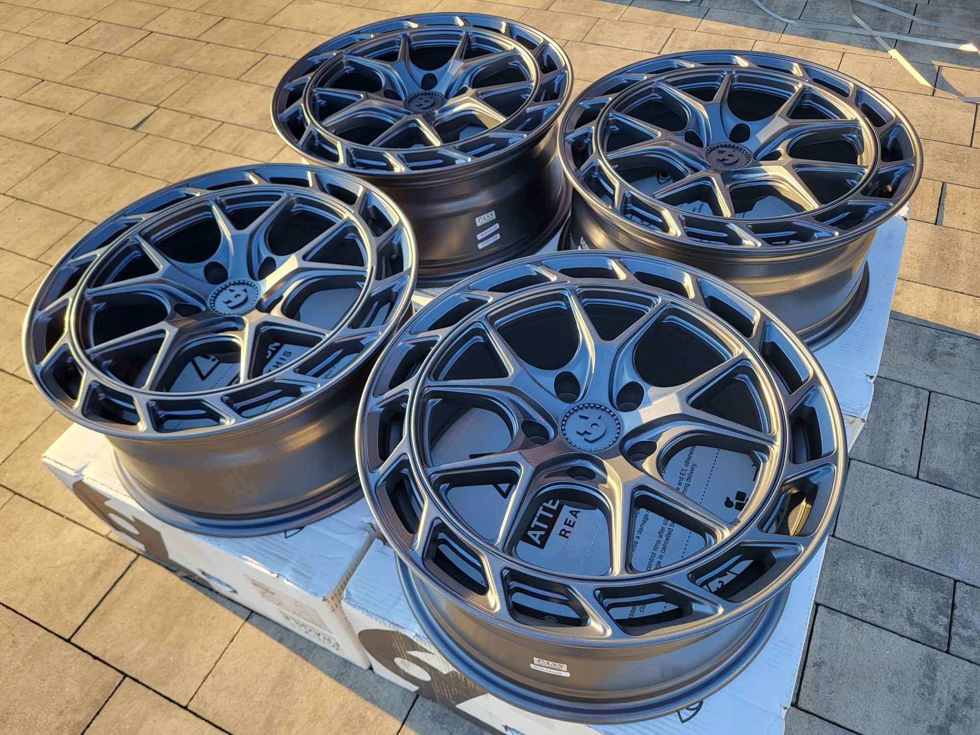 79wheels 18" 5x120 ET33 BMW E92 E91 E90 E46 F30 F31 F10 F11