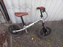 Btwin rowerek biegowy