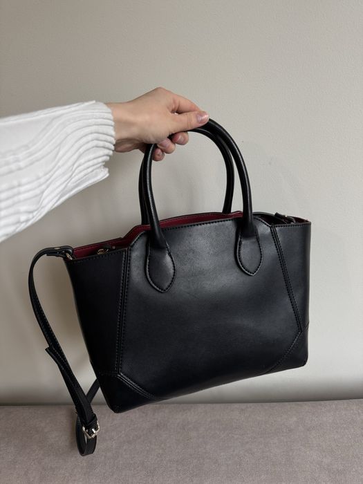 Вмістка сумка від Zara