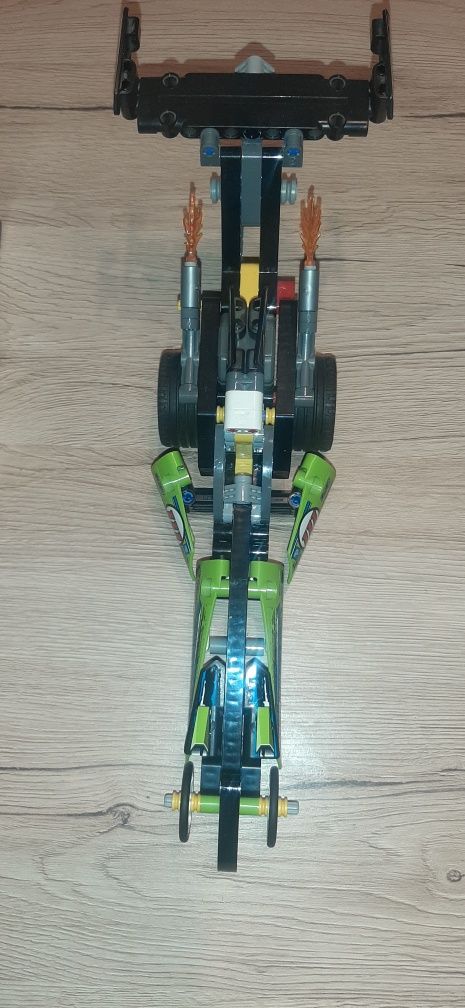 Klocki lego Technic Dragster 42103