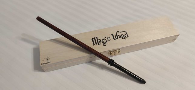 Różdżka Draco Malfoy 30cm drewniana w pudełku Harry Potter