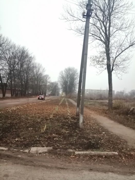 Продам 10 соток под застройку.