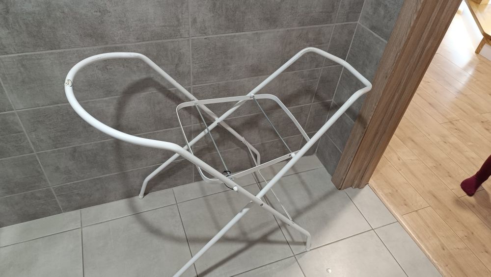 Підставка під ванночку