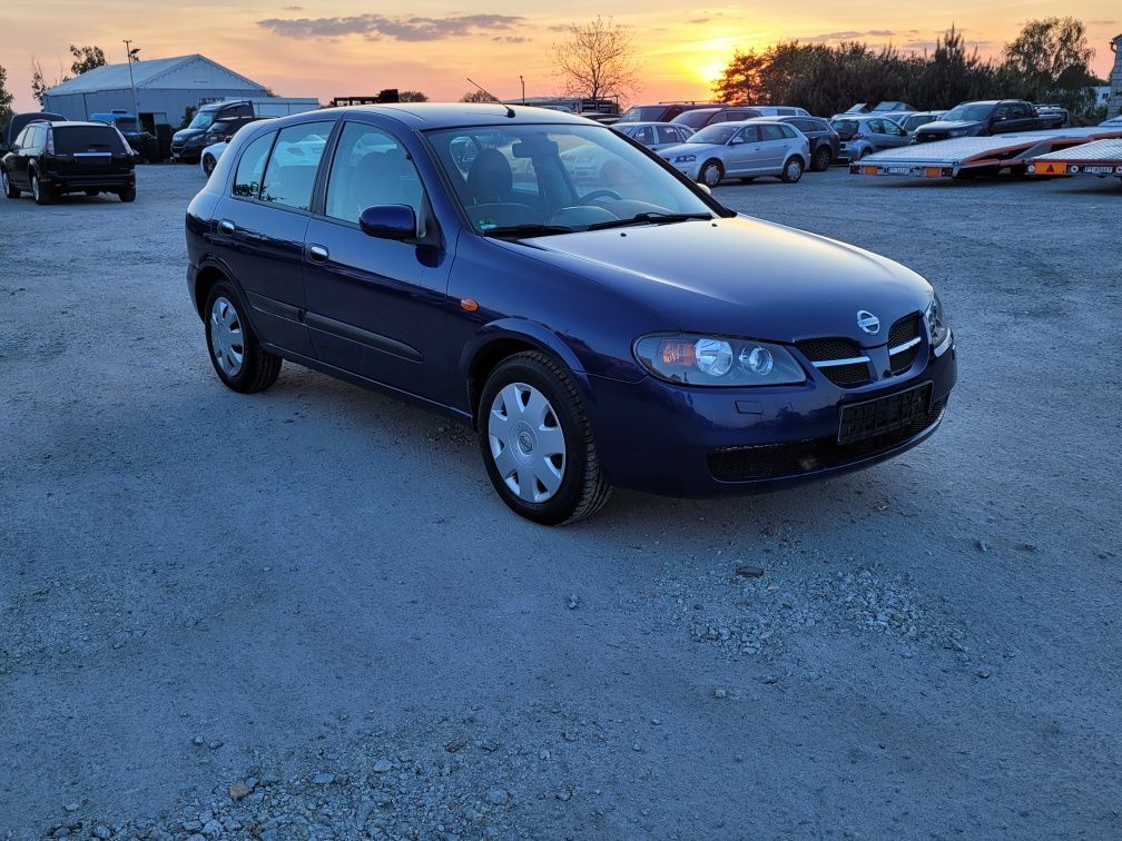 Nissan Almera 1.5 benzyna Klima Niski Przebieg