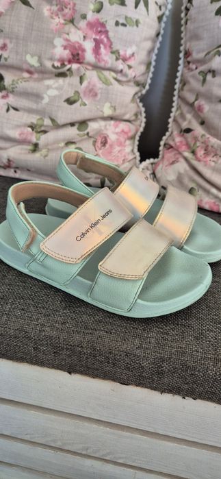 Sandały Calvina Klein 31