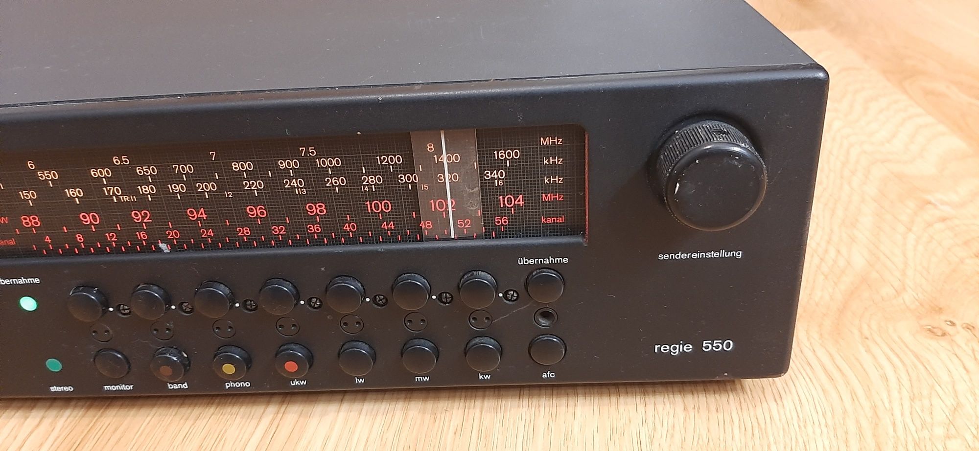 Braun Amplituner Stereo Regie 550