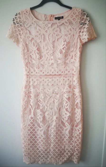 Sukeinka na wesle jasny roz koronkowa M