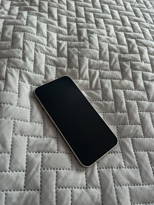 Iphone 13 128 white