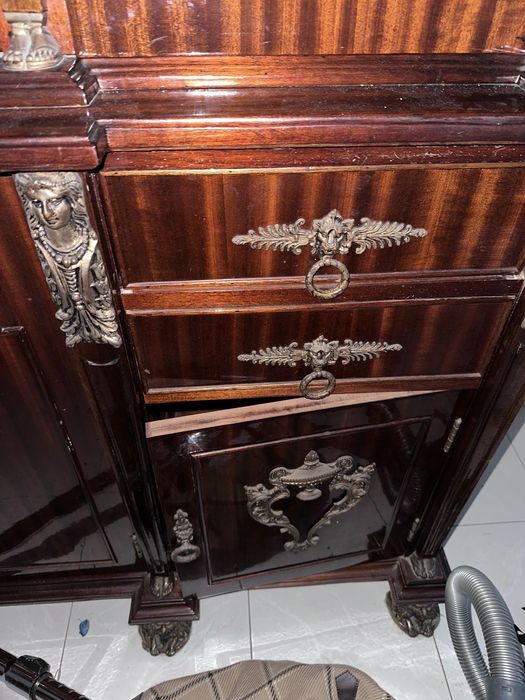 Armário/Louceiro/Cristaleira Vintage