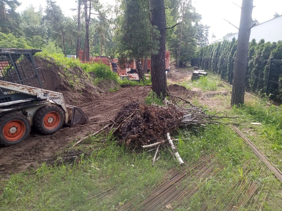Usługi minikoparka miniladowara