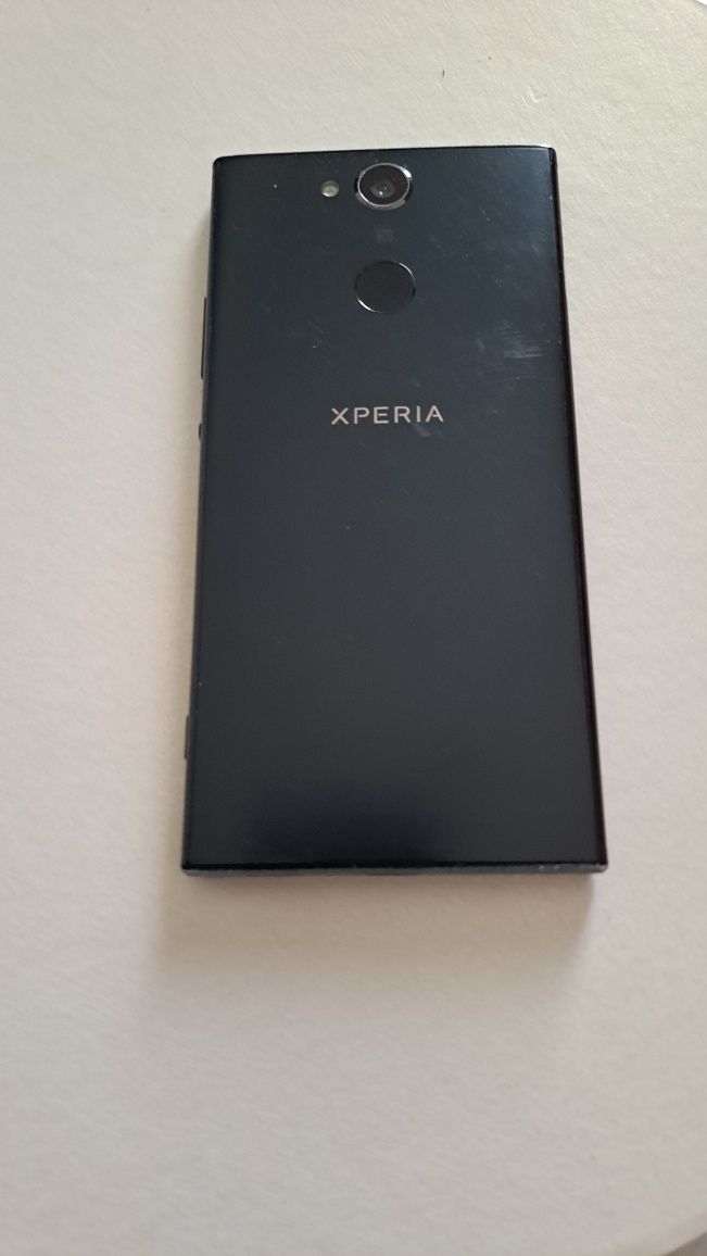 Sony Xperia XA2 H3113  stan bardzo dobry