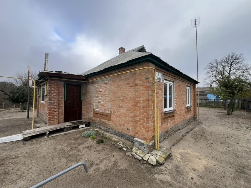 Головач, мальовниче, екологічно чисте передмістя Полтави, окремий буд