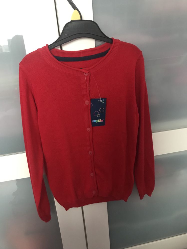 Sweterek czerwony nowy_110/116