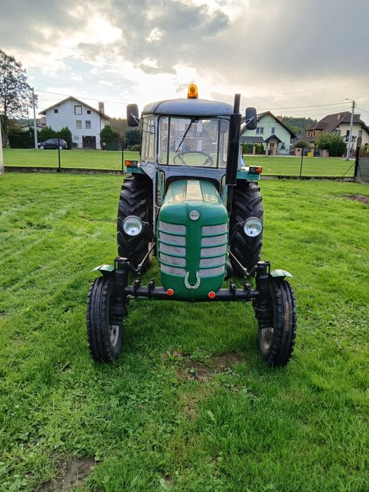 Ciagnik Ursus 4011