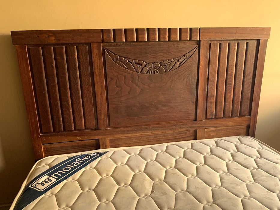 Cama de casal madeira maciça