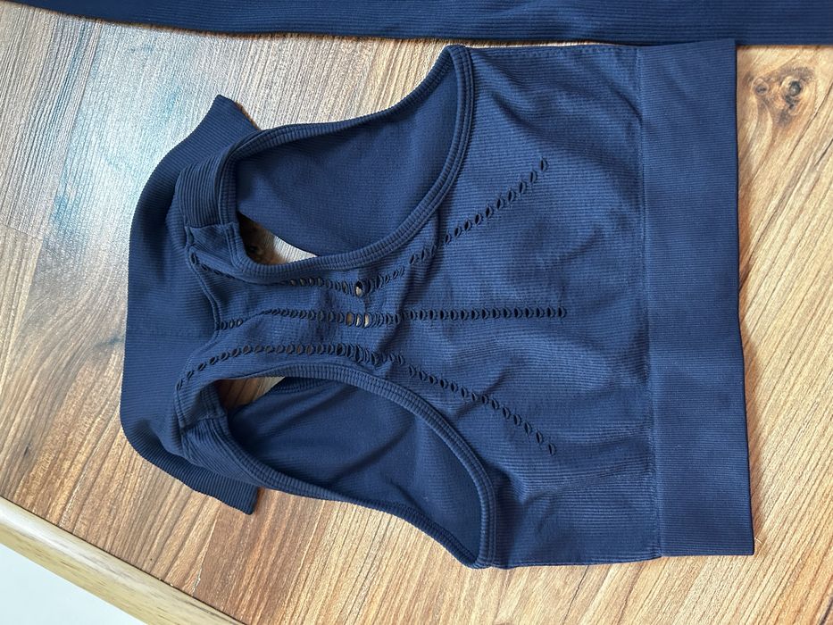 Komplet  36 prążkowany sportowy legginsy top fitness na siłownię