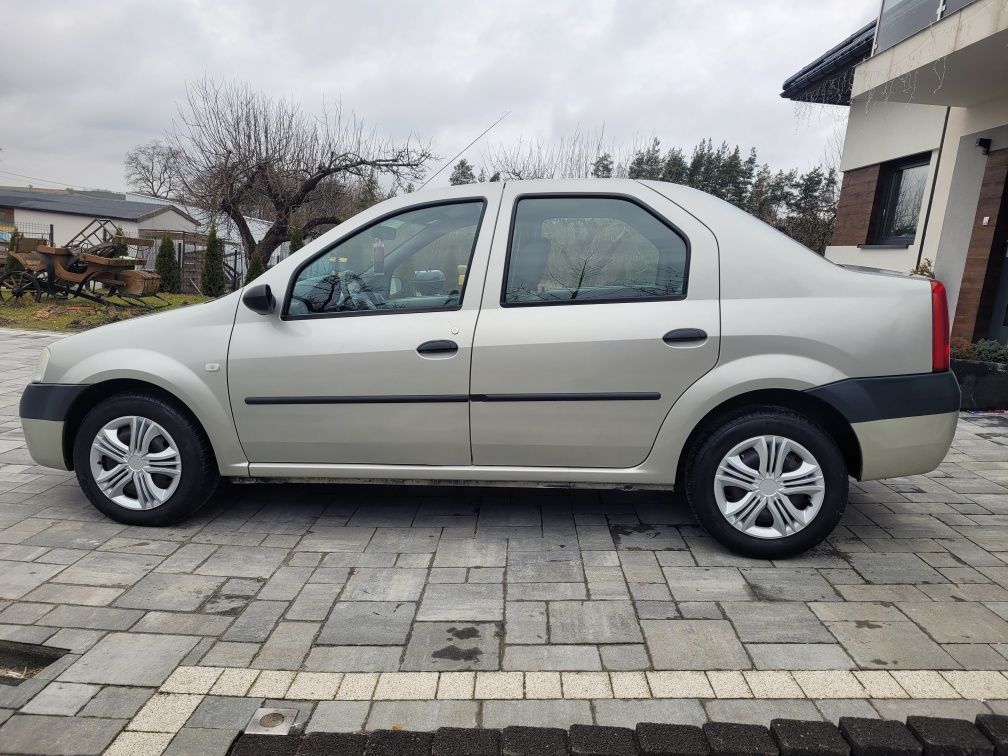 Dacia Logan*2006 rok*1,6 B*Klima*129 przebiegu*Po opłatach