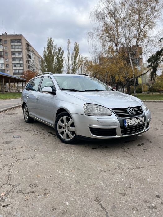 Volkswagen Golf V