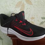 Кросівки NIKE нові
