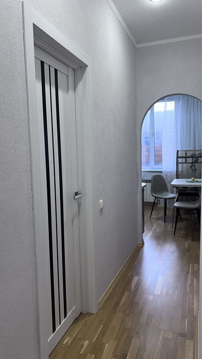 Гагарина.96 квартал.С Автономным отоплением 2х комнатная.Красная линия