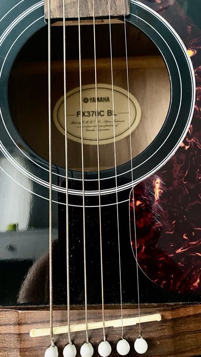 Электроакустическая гитара Yamaha FX370 C BL