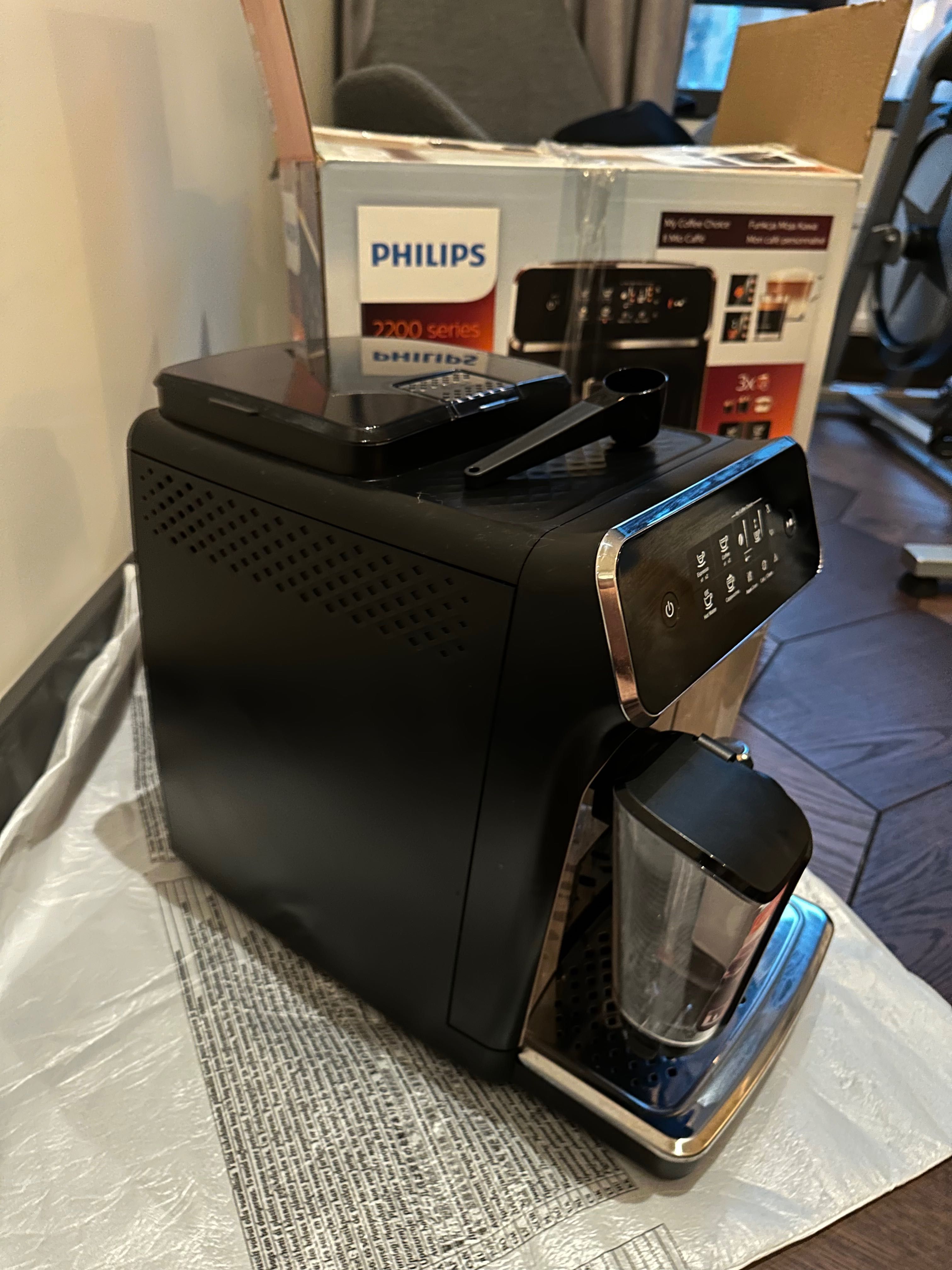 Кавомашина Philips 2200 series lattego EP2235