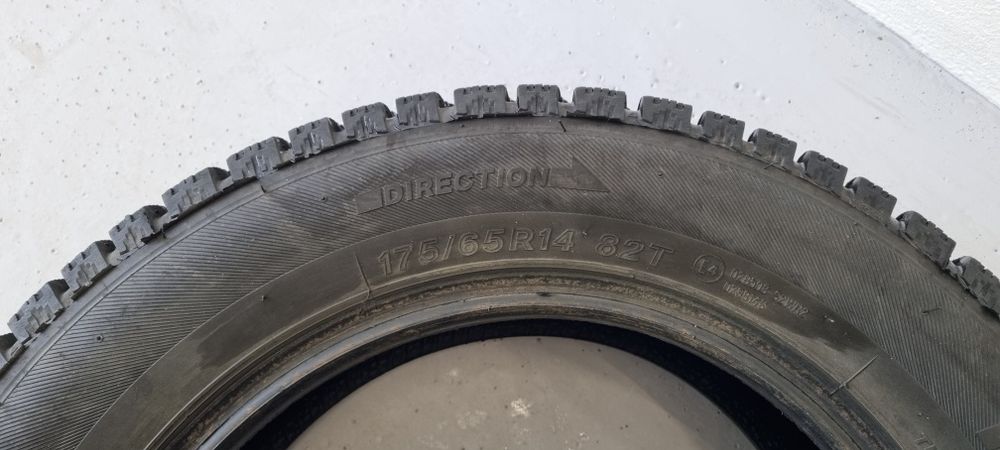 175 65 14 Lassa Iceways 2 зима 4шт.Шини/Резина/Колеса