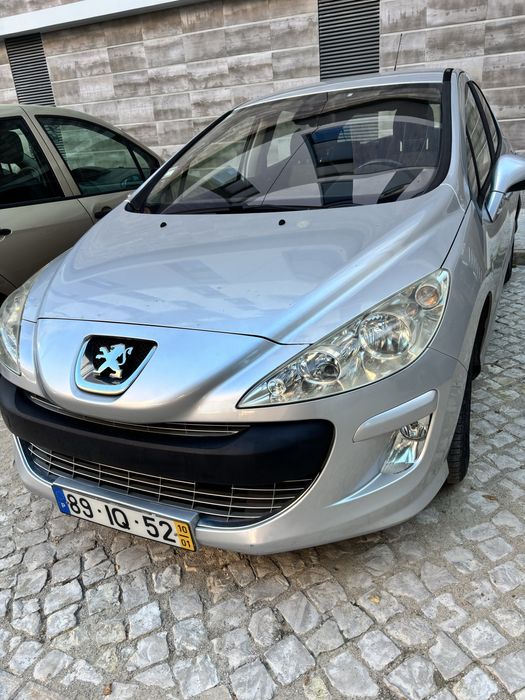 Peugeot gpl em bom estado cor cinza