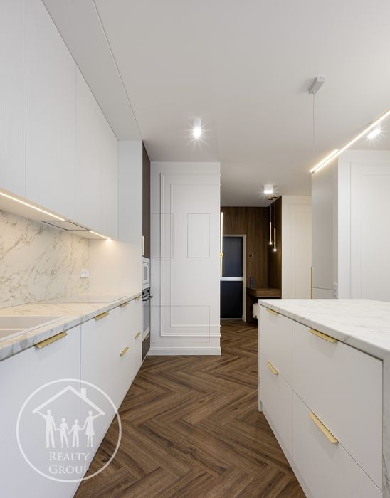 Преміум клас, Вул. Сахарова, 3к квартира з дизайнерським ремонтом,