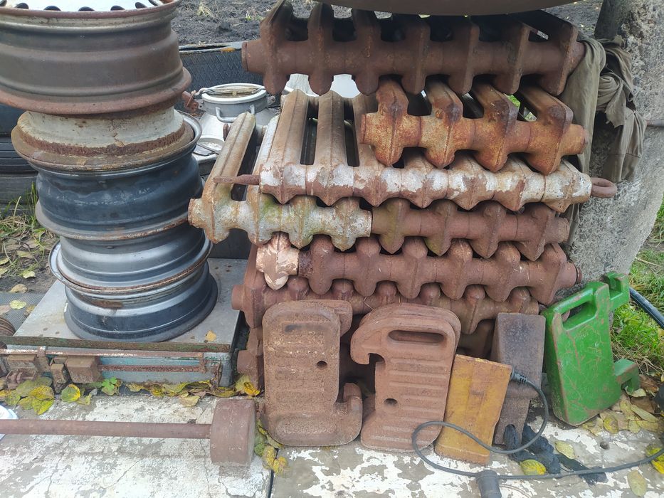 Поршень ссср дт75 та багато інших цікавих завчастин читайте мої інши о