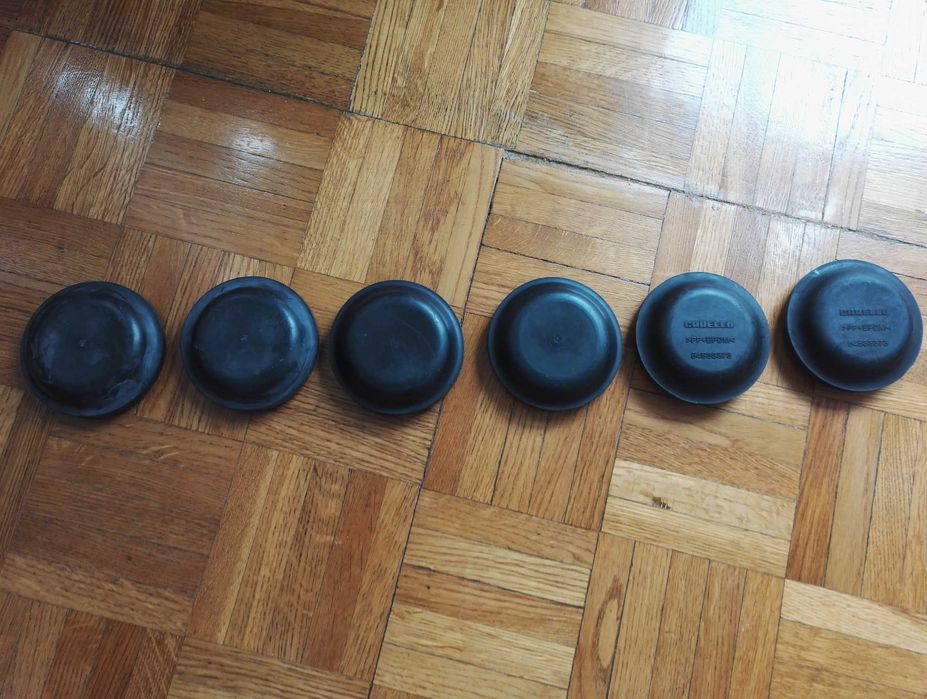 Dekiel, zaślepka, korek lampy, reflektora Toyota Avensis I - T22