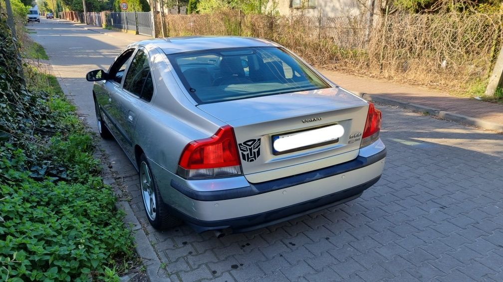 Volvo S60 2.4 170KM