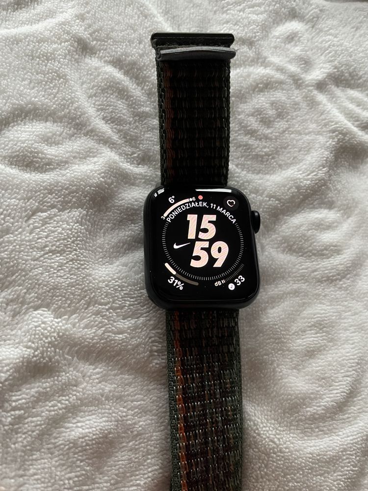 Zegarek apple watch SE 2 gen 40mm