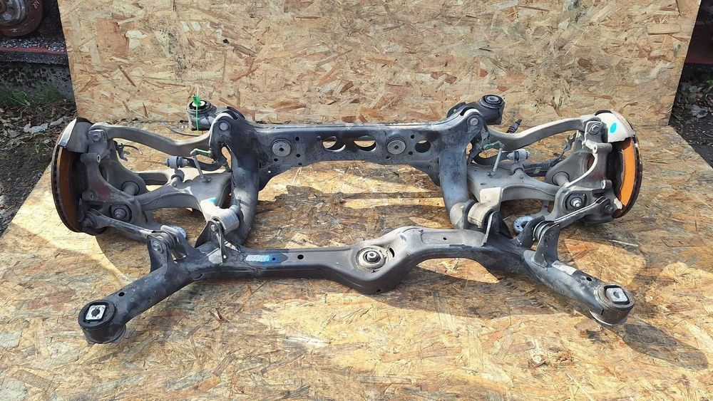 Подвеска передняя задняя подрамник Porsche Macan GTS Turbo разборка