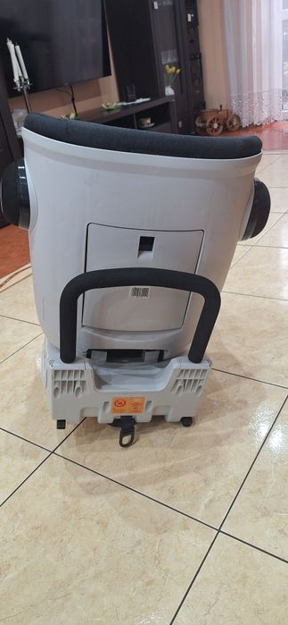 Fotelik samochodowy dla dziecka