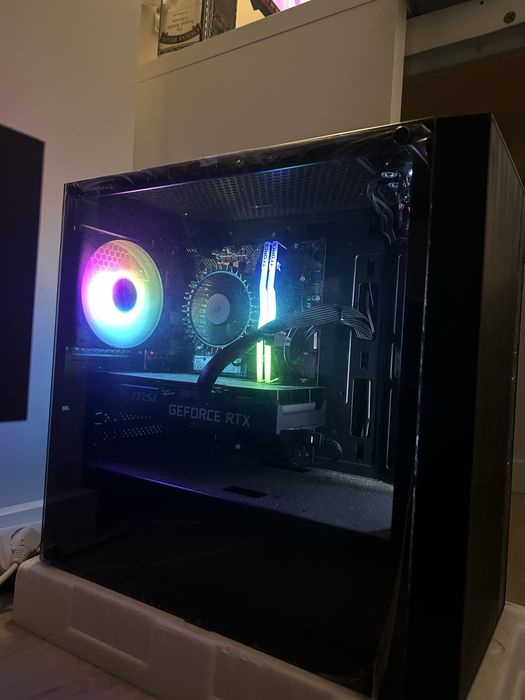 Pc gamer usado, muito bem conservado, roda todos os jogos
