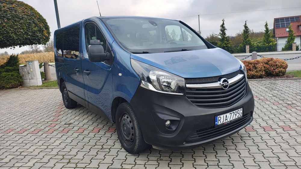 Wynajem busa 9 osobowego  Jarosław  Leżajsk