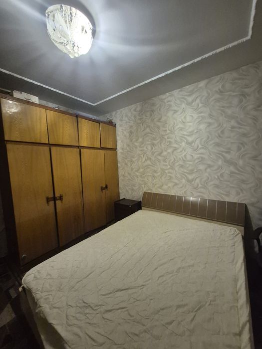 Оренда двокімнатної квартири по вул. Захисників України