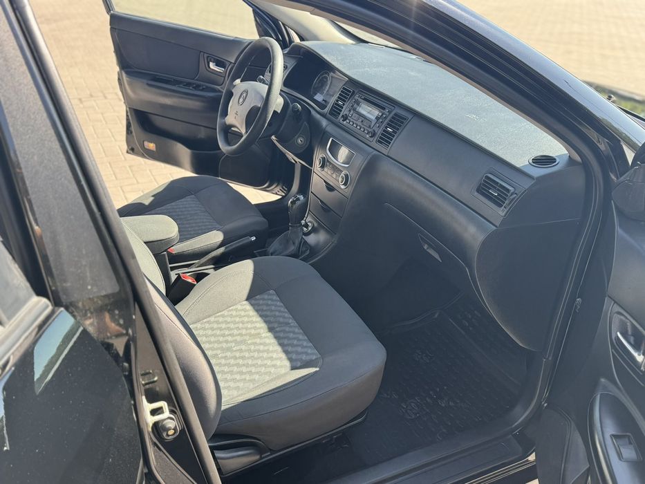 Продам  Geely SL