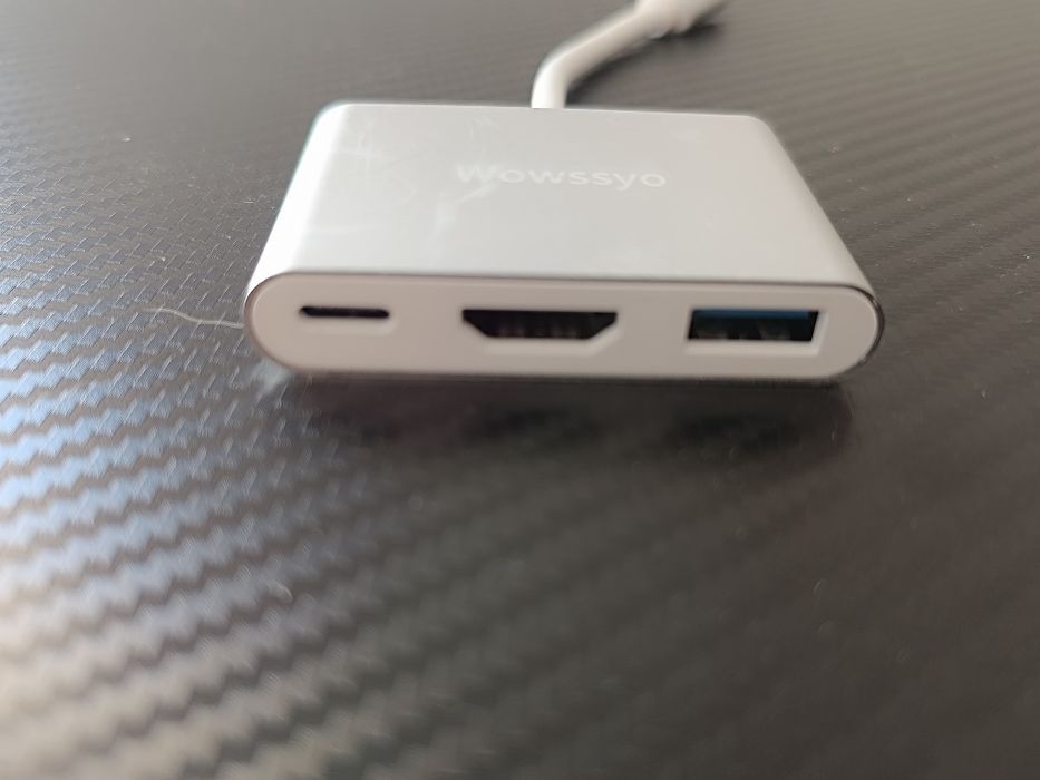 Adaptador Hub USB-C – HDMI + USB 3.0 + USB-C